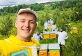 Президент ассоциации пчеловодов Вологодской области Дмитрий Олегин рассказал о сотрудничестве с Фондом ресурсной поддержки