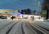 В Вологодской области полоротый водитель отправил пенсионерку в травматологию  