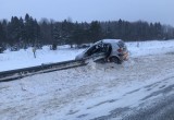 46-летняя автоледи едва не попала на стол патологоанатома с трассы М-8 в Вологодском районе 