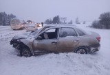 Первые аварии на Вологодчине во время непогоды: раненую 33-летнюю автоледи спасли не сразу…  