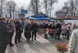 Депутат Марина Денисова поздравила ветеранов и коллектив ВРЗ с Днем Победы