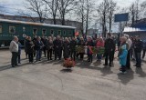 Депутат Марина Денисова поздравила ветеранов и коллектив ВРЗ с Днем Победы