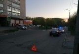 14-летняя школьница чуть не погибла под колесами лихача на ул. Беляева
