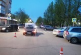 Водитель автомобиля ВИС решил, что пешеход  на пр. Победы не проскочит, и …