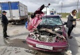 Пассажир «Нексии» чудом выжил в автодуэли с «Газелью» на трассе в Вологодской области