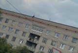 Из окна жилого дома на ул. Кирова три часа назад выпала вологжанка 