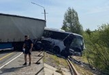 Автобус с призывниками попал в смертельное ДТП на автомобильном мосту в Котласе