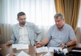 Жители дома на улице Планерной обратились к спикеру ЗСО Андрею Луценко с вопросом о смене УК