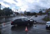 Позорное ДТП произошло днем на улице Парковой: 47-летняя пострадавшая чудом осталась жива...