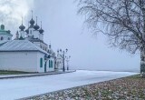 На Вологодчину пришла короткая зима: первый снег уже порадовал жителей области