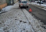 В Вологодской области жопошник на «Весте» чуть не убил пенсионерку на улице Ленина