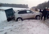 В Вологодской области после жесткого ДТП автомобили разлетелись по кюветам