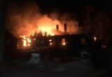 После жуткого пожара в Вологодской области обездоленной семье собирают помощь всем миром