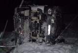 Водитель из Подмосковья чудом выжил после полета в кювет на фуре в Вологодской области
