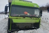 Появились подробности ДТП на трассе под Череповцом: водитель фуры спас жизнь «шашечнику»