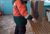 "От дыма невозможно дышать": жители Великоустюгского округа возмущены состоянием почты в деревне Аристово