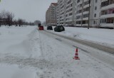 11-летняя девочка сбита на улице Батюшкова автоледи на кроссовере «Porsche Macan»