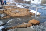 На Вологодчине рухнул мост через реку Шограш