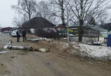 Водитель трактора устроил коммунальное ЧП в деревне под Шексной