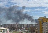 В Вологде горит одно из предприятий на Элеваторной улице