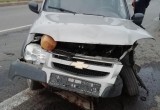 В Вологде на Белозерском шоссе произошло ДТП: пострадал старичок-нарушитель на «Ниве»