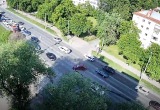 В Вологде автомобиль "Рено" перевернулся после крупного ДТП на улице Чернышевского