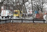 В Вологде из-за порыва ветра рухнул остановочный комплекс и изуродовал несчастную вологжанку