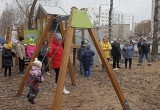 Детская площадка за 3 миллиона рублей появилась на улице Мальцева