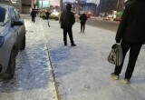 Вологжане в бешенстве: холод, ветер, снег и ни одной целой остановки в городе