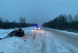 Появилось жуткое видео с места смертельной аварии на трассе в Вологодской области
