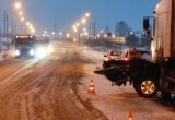 В Вологде водитель грузовика МАЗ не оставил шансов на выживание 37-летней вологжанке в китайском пикапе
