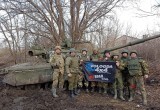 Участники вологодского внедорожного клуба «Вологда 4х4» готовят автомобили и делают дроны и глушилки для СВО