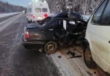 Встречное ДТП в Шекснинском районе закончилось реанимацией для водителя легковушки