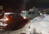 Хороший автобус с жителями Вологодчины выехал на встречную полосу и разбил три автомобиля