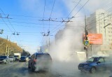 Момент жуткой аварии на теплотрассе в Вологде попал на видео: полноценного отопления нет на ул. Ленинградской