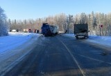 Два водителя-дальнобойщика приняли ужасную смерть на Вологодской трассе