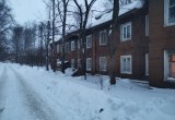 Замглавы Сокольского округа прокомментировал ситуацию с обвалившейся стеной