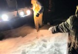 Двое детей провалилась под лед на болотоходе вместе с взрослыми