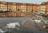 Счастливое детство без интернета: в Алексино утонула детская площадка за 1 млн. рублей