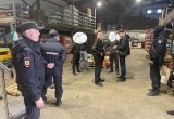 10 иностранных граждан выдворили из страны за нарушения в Вологде