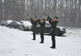 На малой родине в Вологодской области простились с погибшим в СВО контрактником Сергеем Мавровым