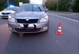 Красивый страйк-дублет выбил 39-летний водитель на улице Комсомольской: двое подростков попали в больницу