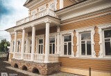 Что скрывает резной палисад: бренд, лицо, образ