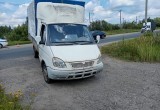 В Вологодской области широкую улицу не поделили БМВ и Газель