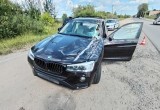 В Вологодской области широкую улицу не поделили БМВ и Газель