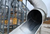 Дети не могут дождаться открытия площадки на Федулова