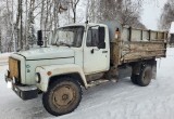 Пожилой водитель ГАЗ-3307 сбил 16-летнего подростка в Вологодской области