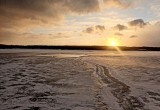 В Вологодской области спасли двух мужчин, попавших в беду на льду реки при покатушках на аэролодке