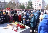 Накануне Дня победы в деревне Новое Домозерово Череповецкого округа зажгли вечный огонь