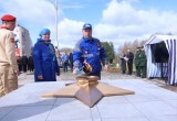 Накануне Дня победы в деревне Новое Домозерово Череповецкого округа зажгли вечный огонь